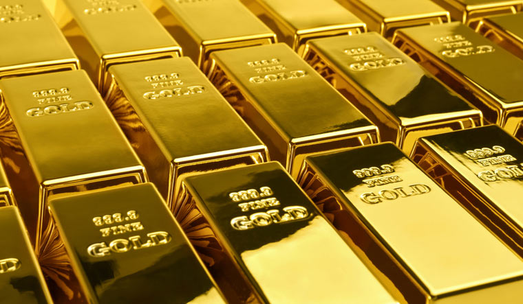 Top 5 Things To Consider Before Obtaining Gold Loan